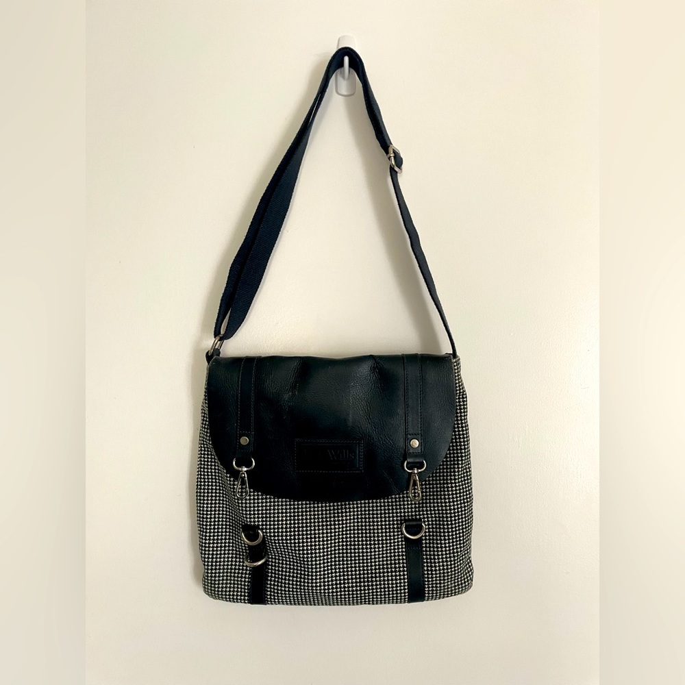 Jack Wills cross shoulder bag, navy blue